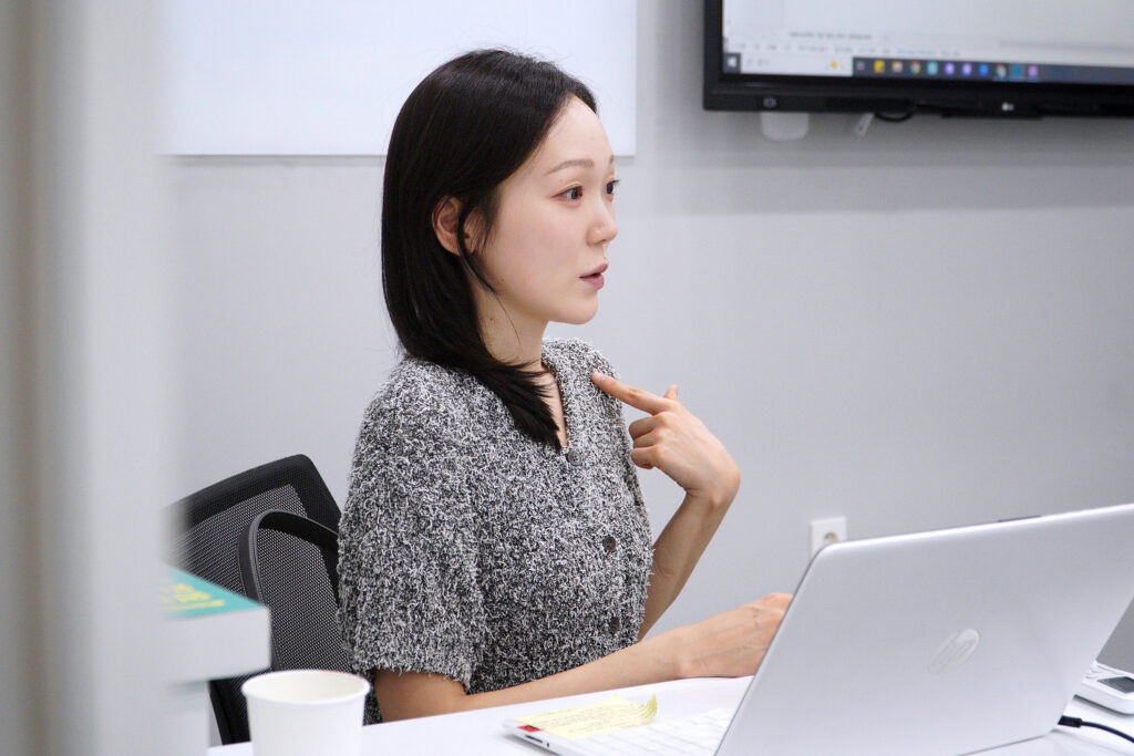 이화여대 수시면접학원 DT당톡스피치학원 실제 교육모습2
